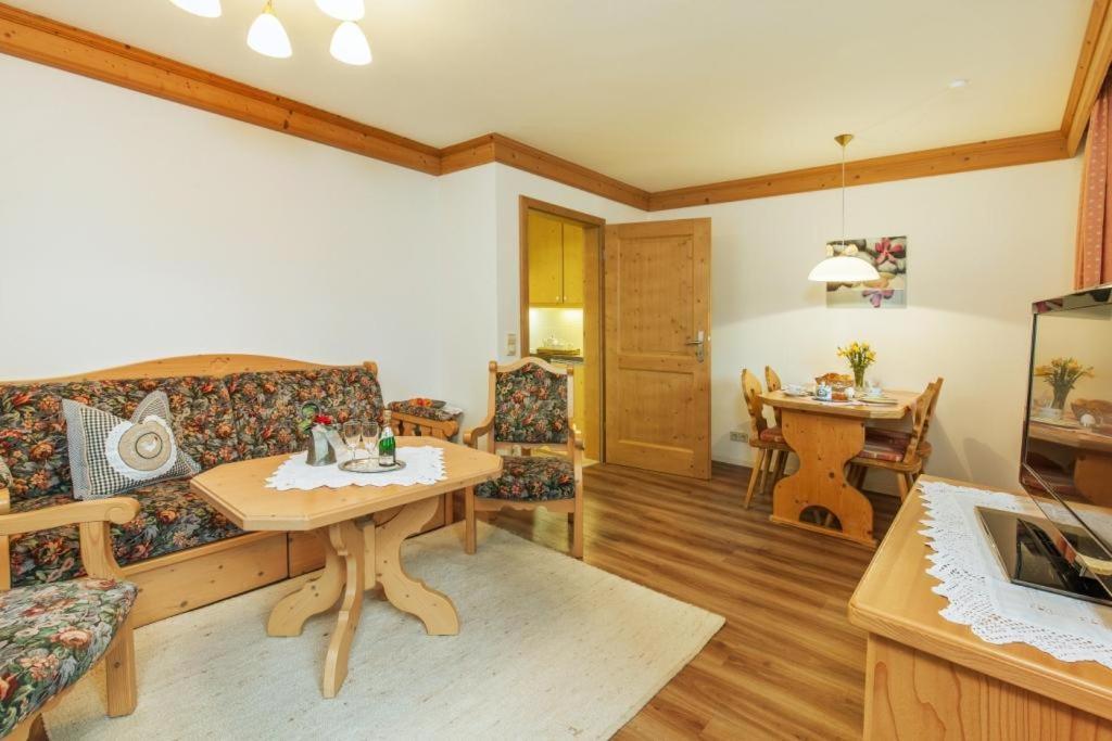 Haus Schmiederer Διαμέρισμα Reit im Winkl Εξωτερικό φωτογραφία